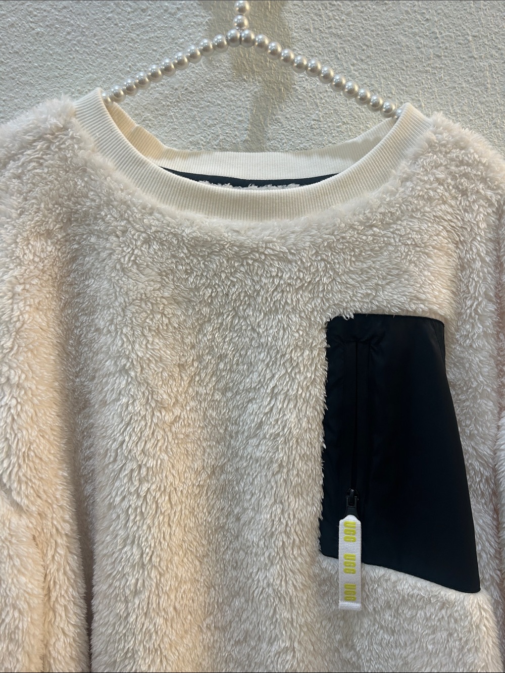 NWT UGG Niko Sherpa Crewneck Size XL - Picture 3 of 16